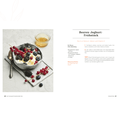Rezeptseite für ein Beeren-Joghurt-Frühstück aus dem Buch „Best Female Food“