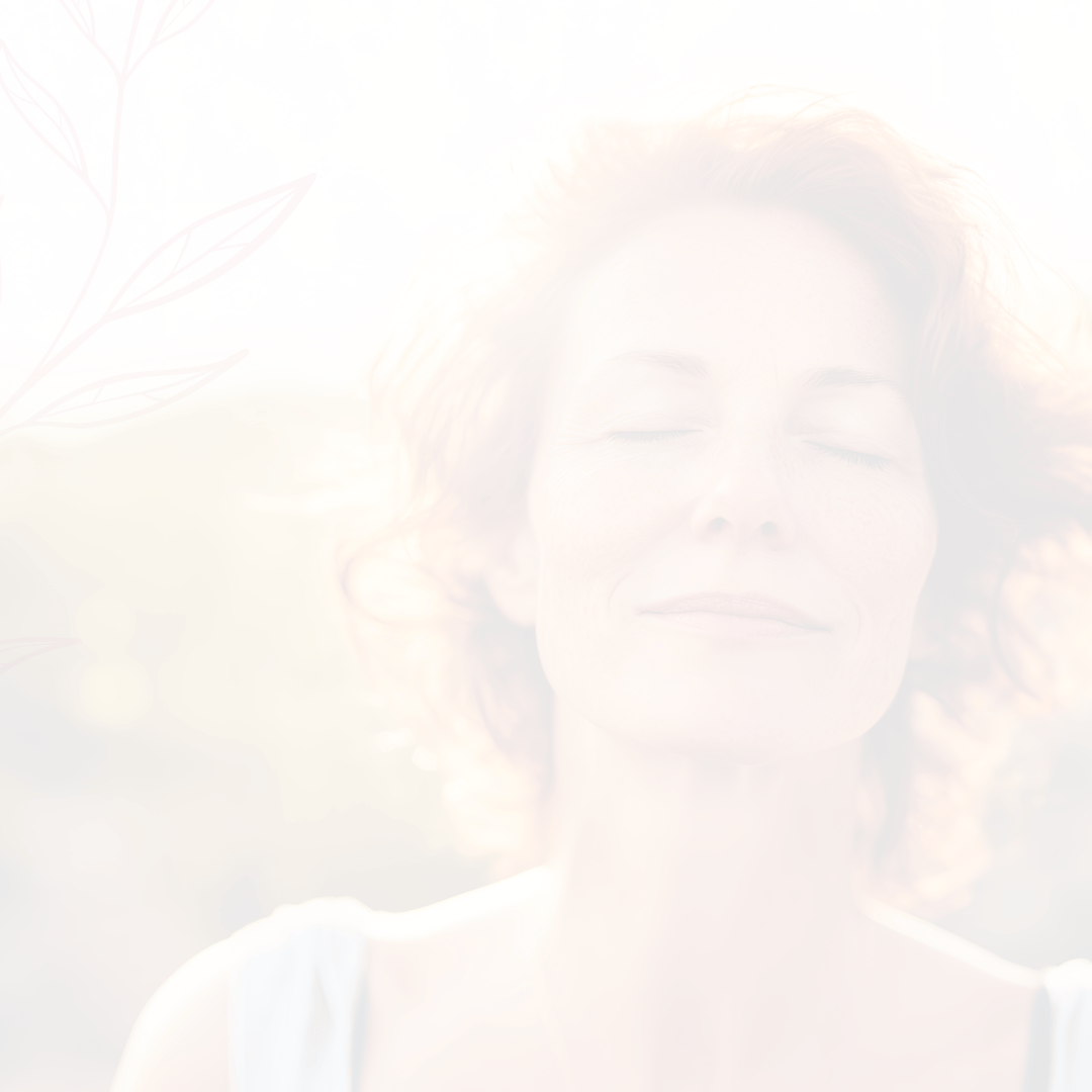 Stimmungsbild einer Frau mit geschlossenen Augen als Symbol für Ruhe und innere Balance